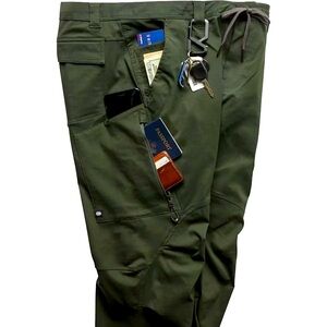 686 Anything Cargo Pants!